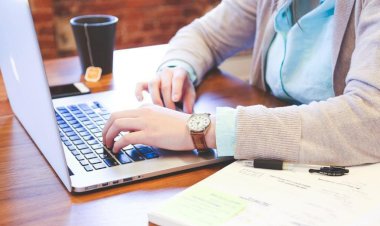 Top Five B2B Conversational Marketing Software for 2025